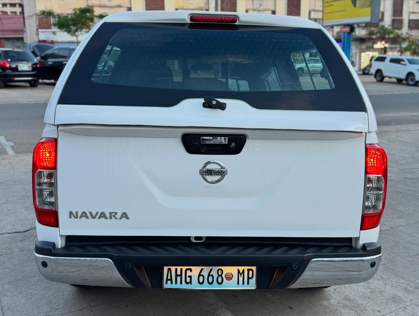 nissan Navara