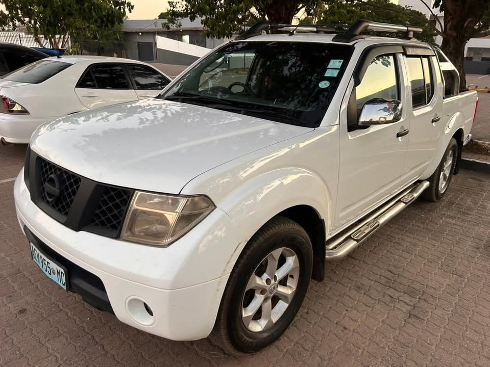 nissan Navara